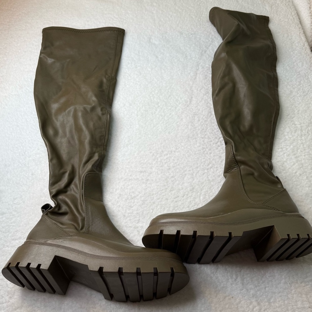 Pretty Little Thing Women's Olive Green Knee Chunky Boots Sz 5 Whimsigoth NWOT!